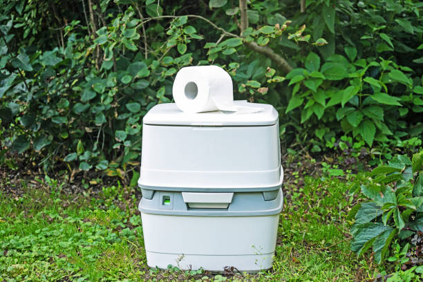 Portable Toilet Options We Offer in Kidron, OH